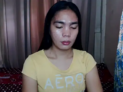 Snapshot of Simple_Martina chatting on September 15, 2025, 1:50 am Simple Martina online show from September 15, 2025, 1:50 am