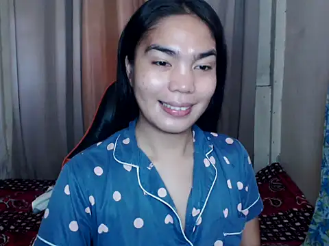 Snapshot of Simple_Martina chatting on September 18, 2025, 1:52 am Simple Martina online show from September 18, 2025, 1:52 am
