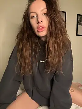 goodgirldevil online show from February 4, 2026, 9:32 pm