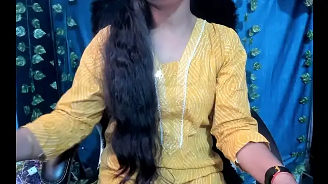 Snapshot of Forever_Love2025 chatting on December 4, 2025, 7:51 am Forever Love2025 online show from December 4, 2025, 7:51 am