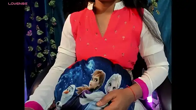 Snapshot of Forever_Love2025 chatting on October 29, 2025, 7:51 am Forever Love2025 online show from October 29, 2025, 7:51 am