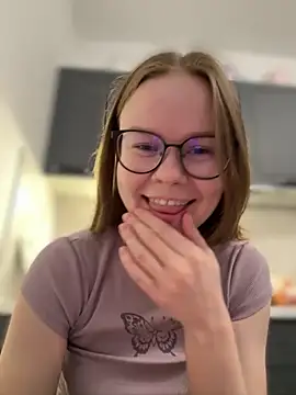  CherryBloom  online show from October 5, 2025, 10:06 am