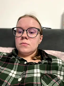  CherryBloom  online show from September 21, 2025, 5:29 pm