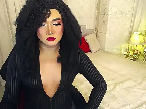 Snapshot of UrsweetAliyah chatting on May 18, 2026, 10:03 pm UrsweetAliyah online show from May 18, 2026, 10:03 pm