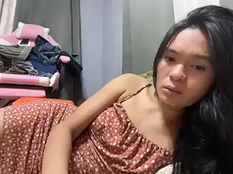 yourlovingperlita69 online show from May 23, 2026, 9:08 am