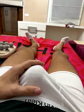 emirbaranpolat online show from October 8, 2025, 5:13 pm