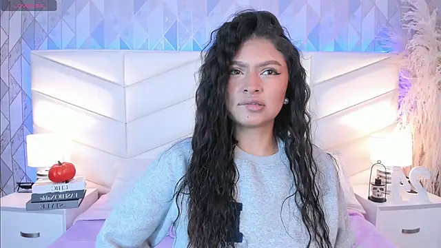 victoria   jonnes online show from October 6, 2025, 12:17 pm