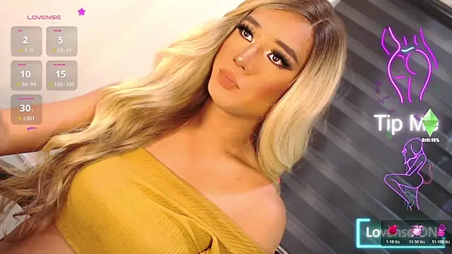 SissifyMeNow online show from December 2, 2025, 1:39 am