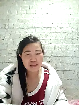 Snapshot of jienrrr chatting on October 15, 2025, 11:40 am jienrrr online show from October 15, 2025, 11:40 am