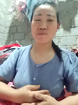 Snapshot of jienrrr chatting on October 21, 2025, 12:54 am jienrrr online show from October 21, 2025, 12:54 am