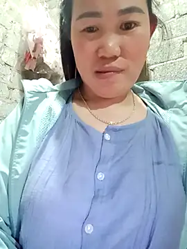 Snapshot of jienrrr chatting on October 24, 2025, 1:32 pm jienrrr online show from October 24, 2025, 1:32 pm