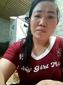 Snapshot of jienrrr chatting on October 14, 2025, 11:33 am jienrrr online show from October 14, 2025, 11:33 am