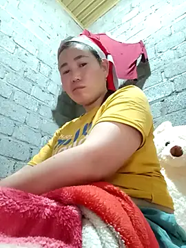 Snapshot of jienrrr chatting on October 5, 2025, 10:11 pm jienrrr online show from October 5, 2025, 10:11 pm