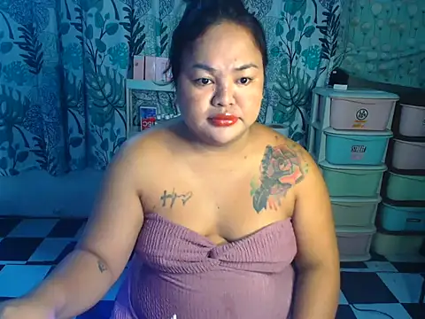clasyprinces online show from May 18, 2026, 2:44 am