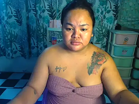 clasyprinces online show from May 17, 2026, 1:33 pm