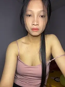 vyvy777 online show from October 30, 2025, 12:42 am