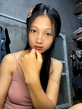 vyvy777 online show from September 23, 2025, 12:28 am