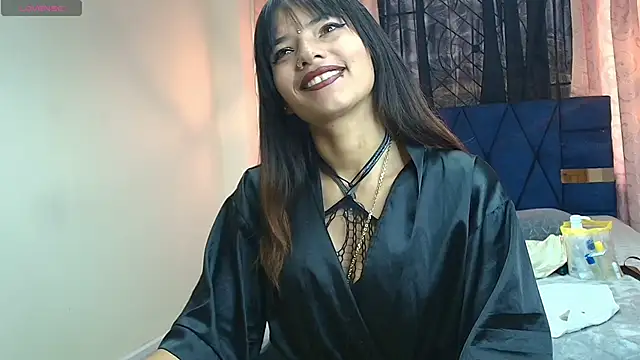 Snapshot of Mia_Holly__ chatting on October 16, 2025, 7:44 pm Mia Holly   online show from October 16, 2025, 7:44 pm