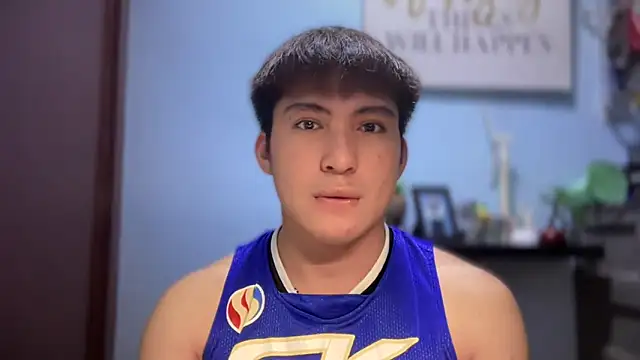 lovely jay online show from September 22, 2025, 7:03 am