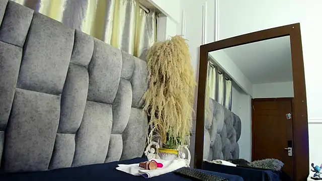 Snapshot of Nicky_six333 chatting on October 29, 2025, 12:26 pm Nicky six333 online show from October 29, 2025, 12:26 pm