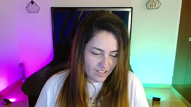 dayanhank online show from October 8, 2025, 2:02 am