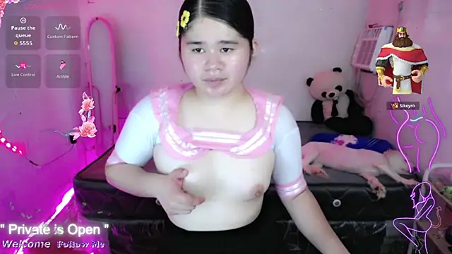 skinnygirl 69 online show from May 13, 2026, 2:18 am