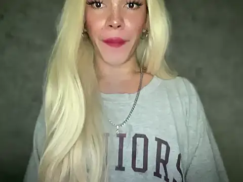 Misselliefayexxx online show from February 10, 2026, 4:00 am