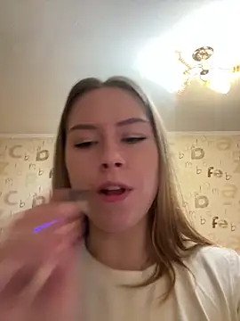 Tomyris yuki online show from February 10, 2026, 11:04 pm