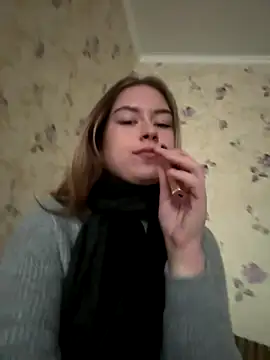 Tomyris yuki online show from December 16, 2025, 11:03 am