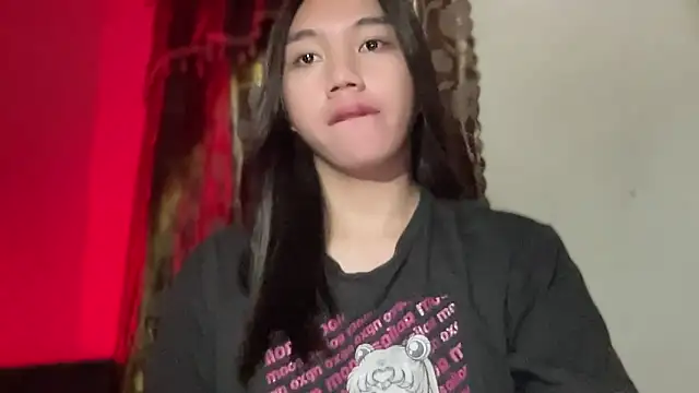 kat mire online show from October 9, 2025, 3:34 pm