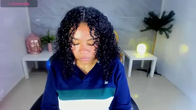 Snapshot of risada_temptation_s chatting on October 4, 2025, 8:10 pm risada temptation s online show from October 4, 2025, 8:10 pm