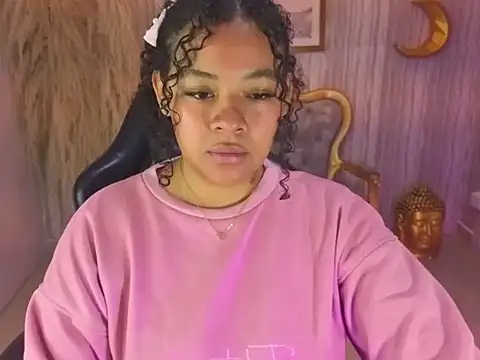 Snapshot of risada_temptation_s chatting on September 28, 2025, 12:56 pm risada temptation s online show from September 28, 2025, 12:56 pm