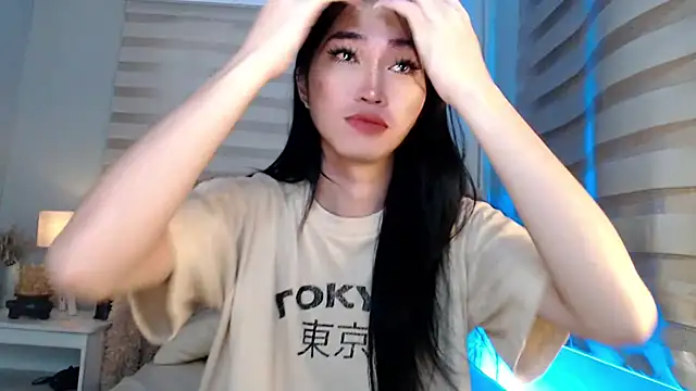 lovelychanel69xx online show from October 11, 2025, 11:06 pm