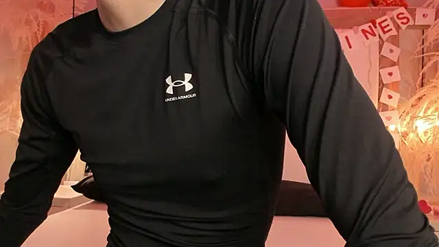 Snapshot of Daphne_And_Roger chatting on February 13, 2026, 11:10 am Daphne And Roger online show from February 13, 2026, 11:10 am