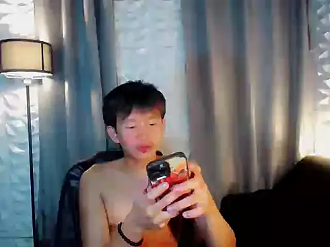 Snapshot of prince_elaijah chatting on February 5, 2026, 1:51 pm prince elaijah online show from February 5, 2026, 1:51 pm