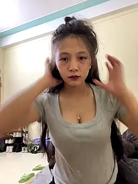 Snapshot of Aghenh chatting on September 26, 2025, 12:56 pm Aghenh online show from September 26, 2025, 12:56 pm