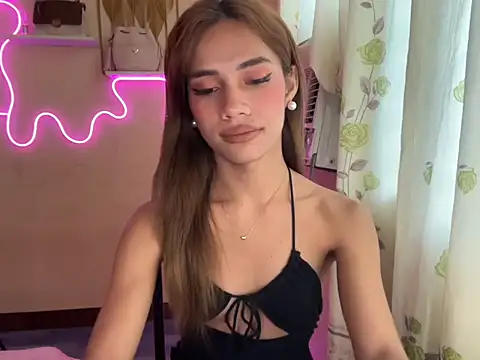 Snapshot of Lovelynikki03 chatting on September 27, 2025, 10:16 pm Lovelynikki03 online show from September 27, 2025, 10:16 pm