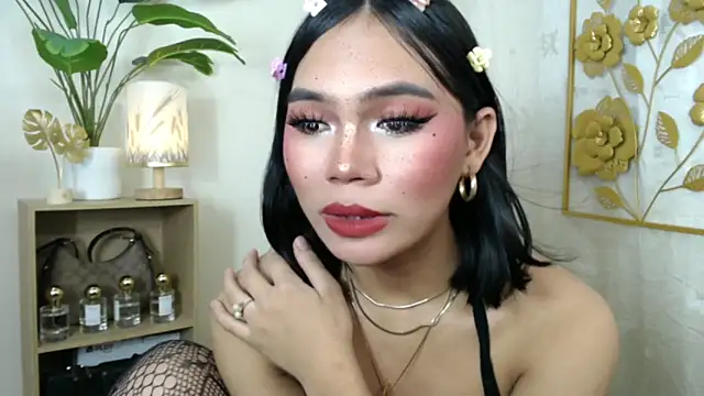 Snapshot of miyaa_Moore chatting on September 25, 2025, 8:37 pm miyaa Moore online show from September 25, 2025, 8:37 pm