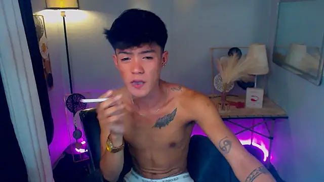 robinmartinxx online show from September 19, 2025, 10:19 am