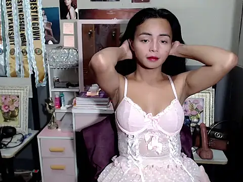 miya khali online show from November 6, 2025, 8:35 pm