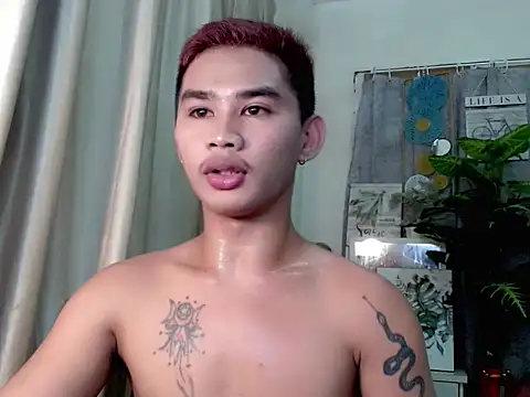 Snapshot of asianhardcock25 chatting on October 12, 2025, 10:38 am asianhardcock25 online show from October 12, 2025, 10:38 am