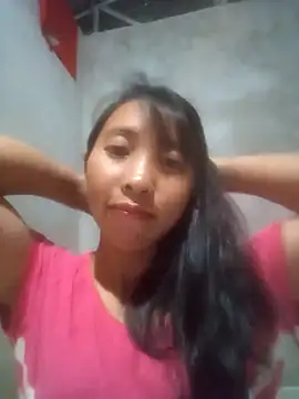 Snapshot of emaame68 chatting on September 17, 2025, 12:40 pm emaame68 online show from September 17, 2025, 12:40 pm