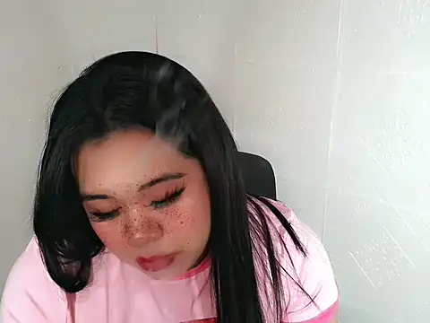 Snapshot of Im_ur_mother chatting on November 21, 2025, 5:45 pm Im ur mother online show from November 21, 2025, 5:45 pm