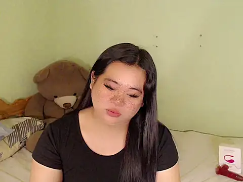 Snapshot of Im_ur_mother chatting on June 20, 2026, 12:32 pm Im ur mother online show from June 20, 2026, 12:32 pm