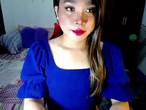 Snapshot of Urassiansweetcummer chatting on October 4, 2025, 1:40 am Urassiansweetcummer online show from October 4, 2025, 1:40 am