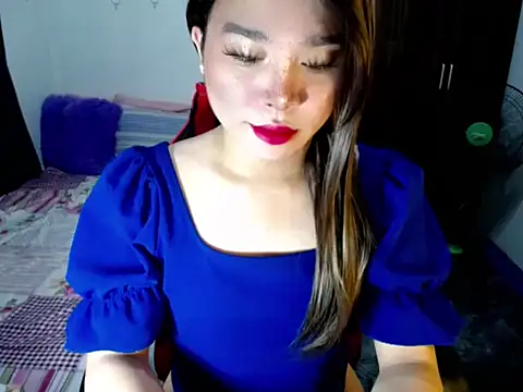 Snapshot of Urassiansweetcummer chatting on October 3, 2025, 2:15 am Urassiansweetcummer online show from October 3, 2025, 2:15 am