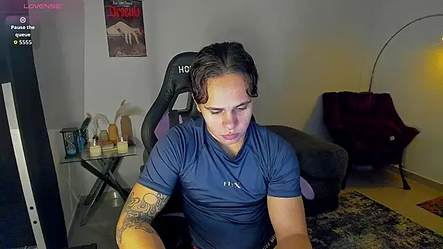 Snapshot of Maximiliano_scoott__ chatting on February 10, 2026, 10:42 pm Maximiliano scoott online show from February 10, 2026, 10:42 pm