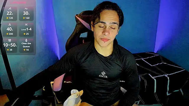 Maximiliano scoott   online show from September 12, 2025, 7:13 pm