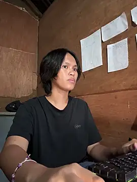 Snapshot of My_sweet_ladyboy chatting on October 2, 2025, 8:45 pm My sweet ladyboy online show from October 2, 2025, 8:45 pm