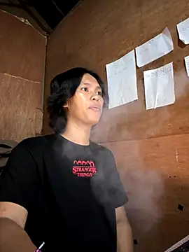 Snapshot of My_sweet_ladyboy chatting on October 13, 2025, 6:42 pm My sweet ladyboy online show from October 13, 2025, 6:42 pm